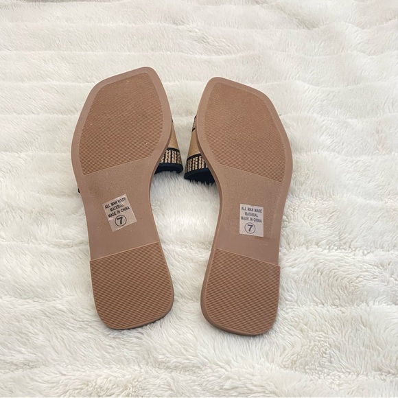 St Barts Tan and Black Sandals Slides Size 7 - Picture 8 of 8